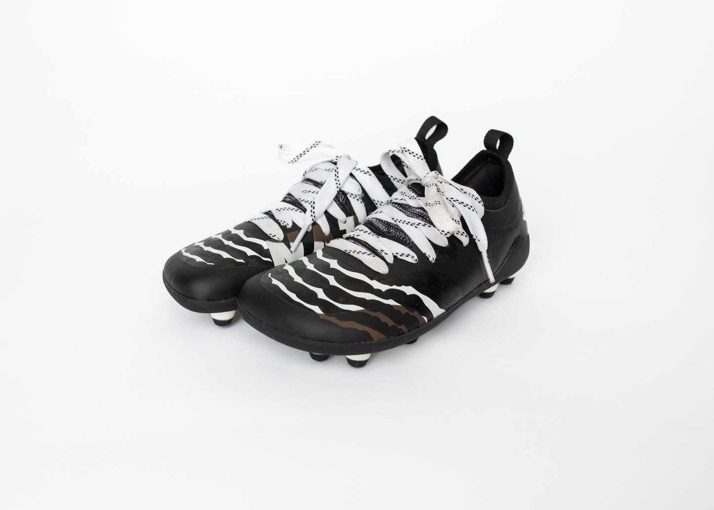 Kids Iron Lion Field Cleats Classico